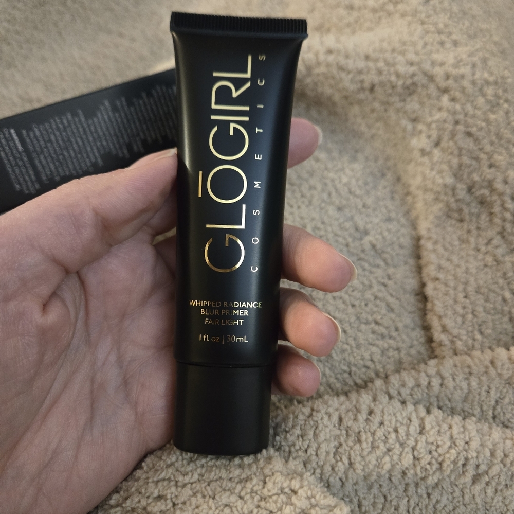 GloGirl Whipped Radiance Blur Primer - Fair/Light - Picture 8 of 9